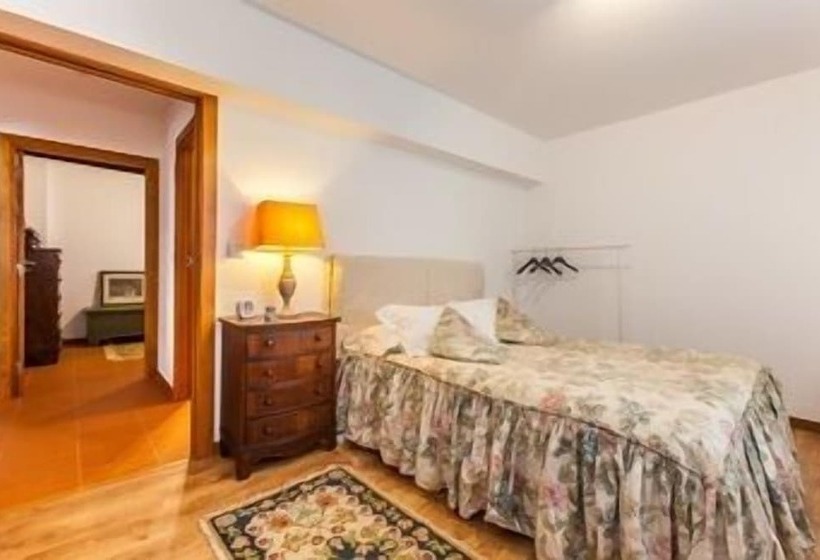 Пансион Conde De Ferreira Palace