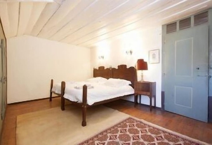 Пансион Conde De Ferreira Palace