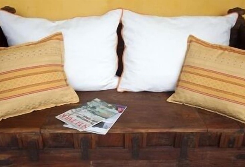 Пансион Conde De Ferreira Palace