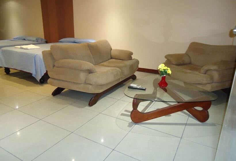 بنسيون Hostaling Guayaquil