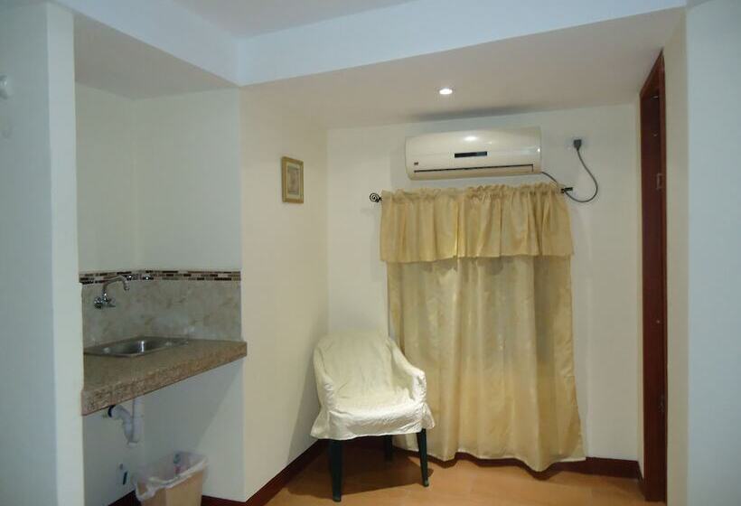 بنسيون Hostaling Guayaquil