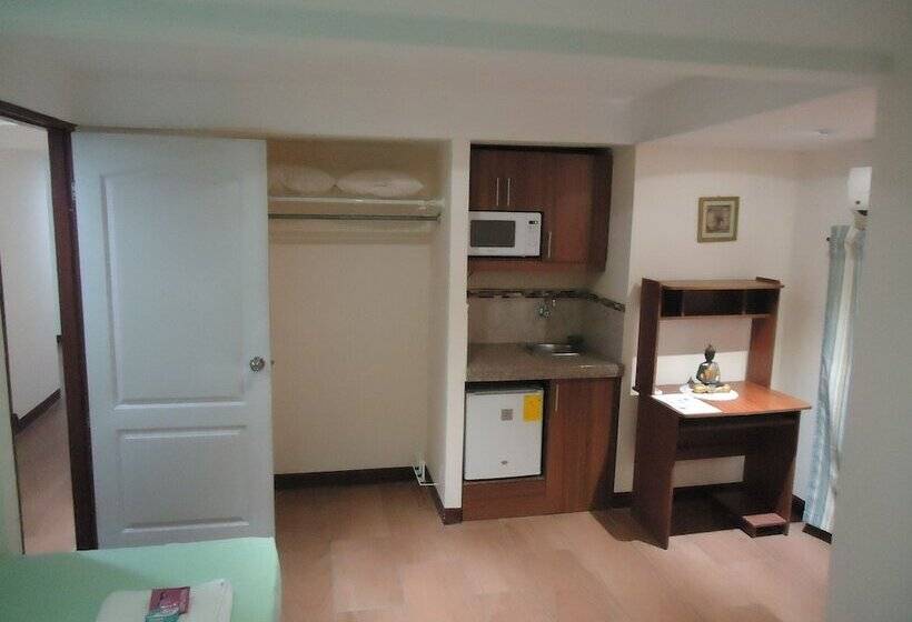 بنسيون Hostaling Guayaquil