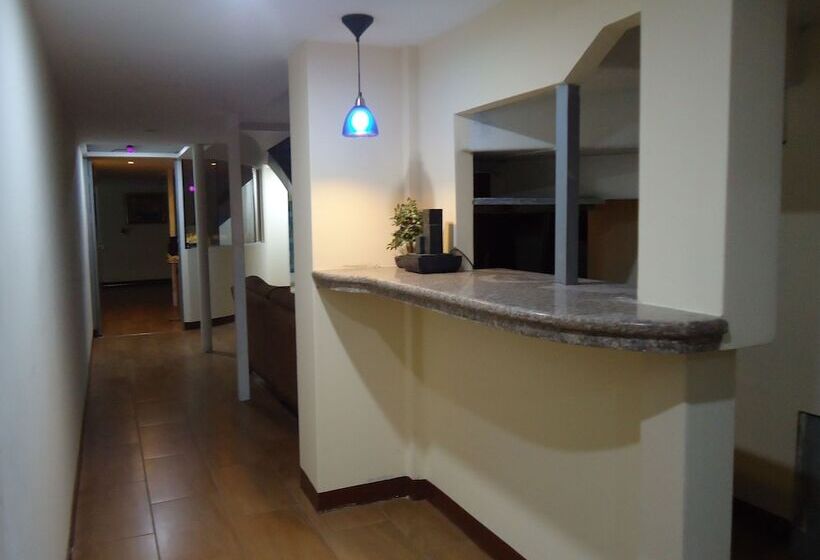 بنسيون Hostaling Guayaquil