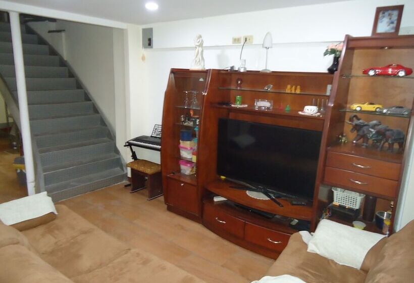 بنسيون Hostaling Guayaquil