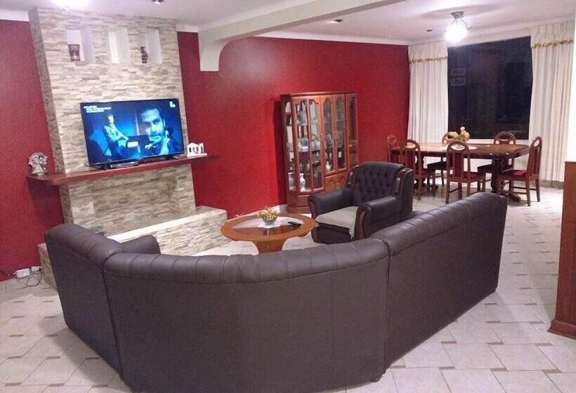 بنسيون Korisonqo Casa Hospedaje