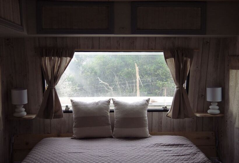 פנסיון La Cera Farm Camping B&b