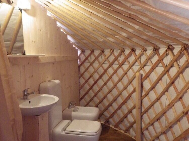 פנסיון La Cera Farm Camping B&b