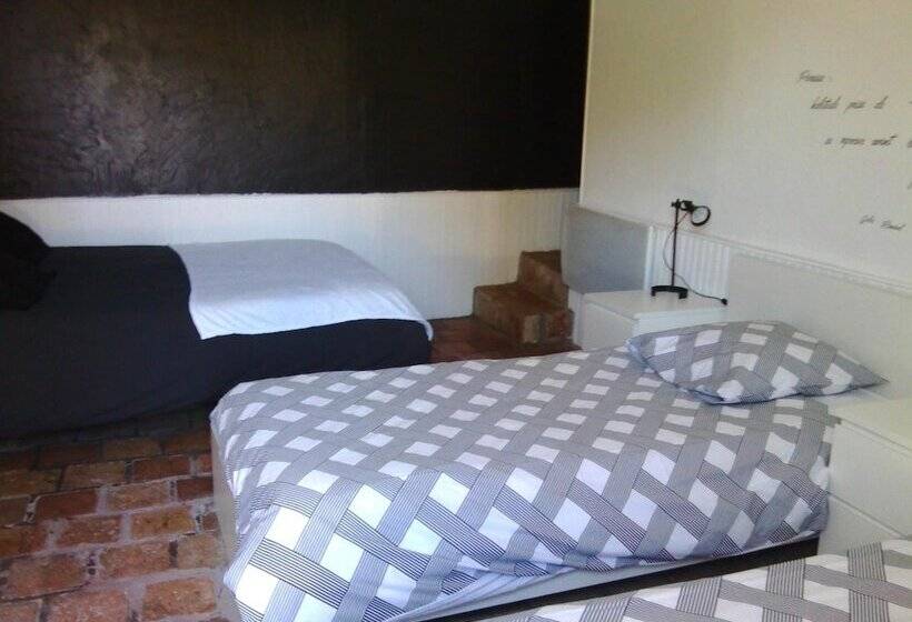 פנסיון La Rosaliere