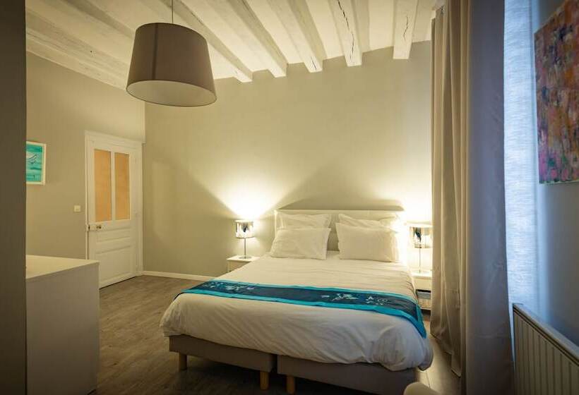 Пансион La Tour De Lierre 2