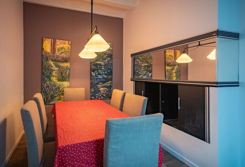 Пансион La Tour De Lierre 2