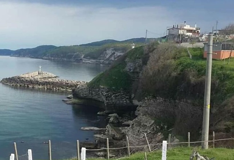 Pensione Lara Konukevi