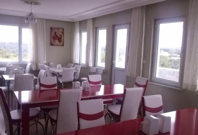 Pensione Lara Konukevi