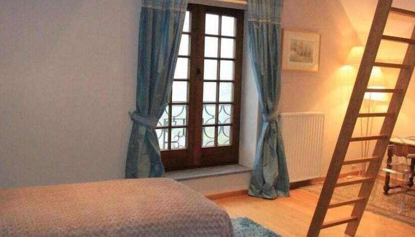 פנסיון Les Peupliers