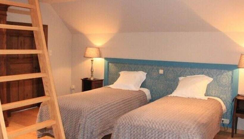 פנסיון Les Peupliers