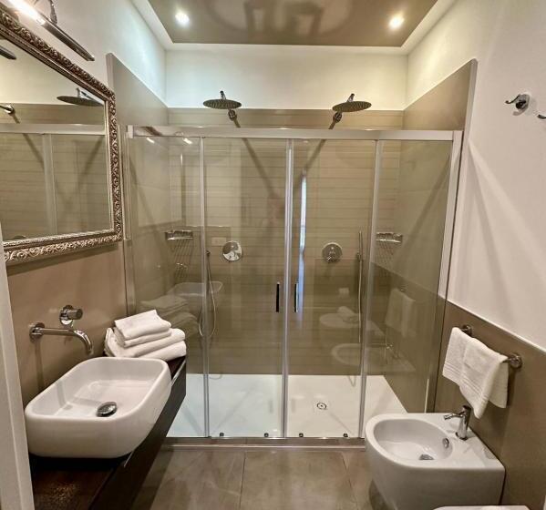 펜션 Liberty Palace