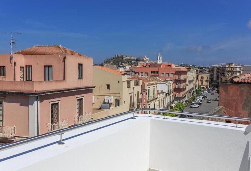 펜션 Liberty Palace