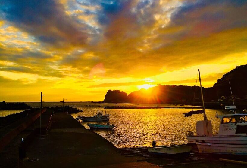 膳宿费 Mcmill House