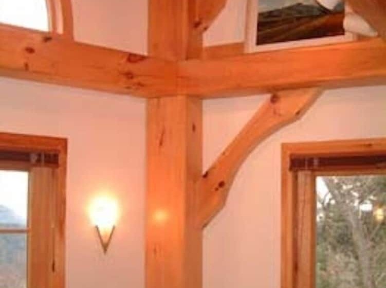 膳宿费 Mcmill House