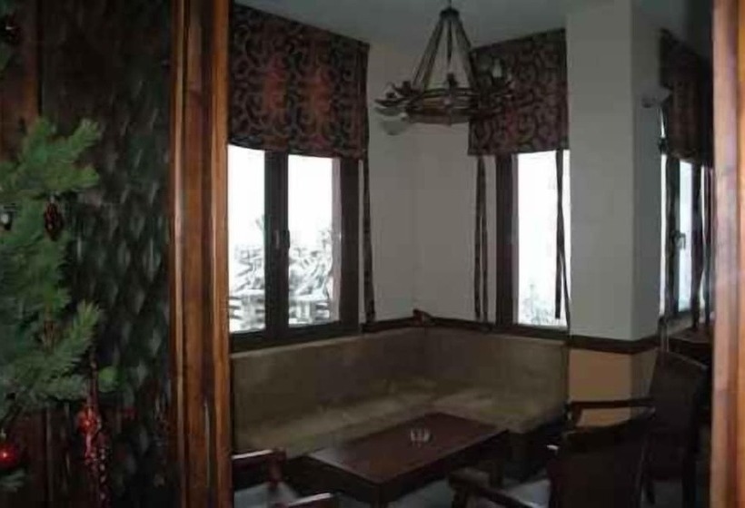 פנסיון Nefeli Guesthouse