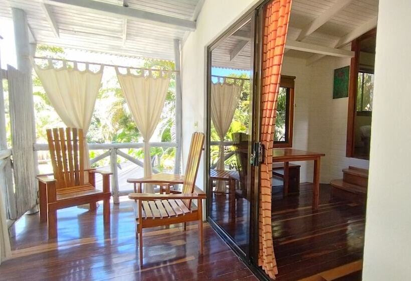 Raratonga Hotel &  Apartments