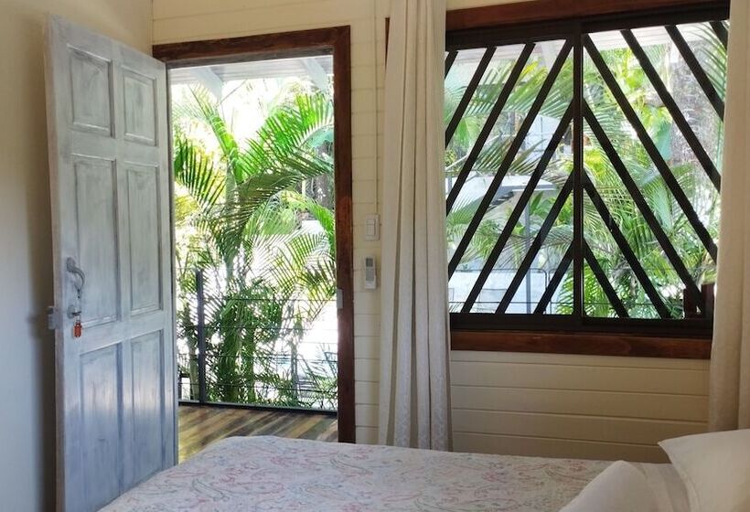 Raratonga Hotel &  Apartments