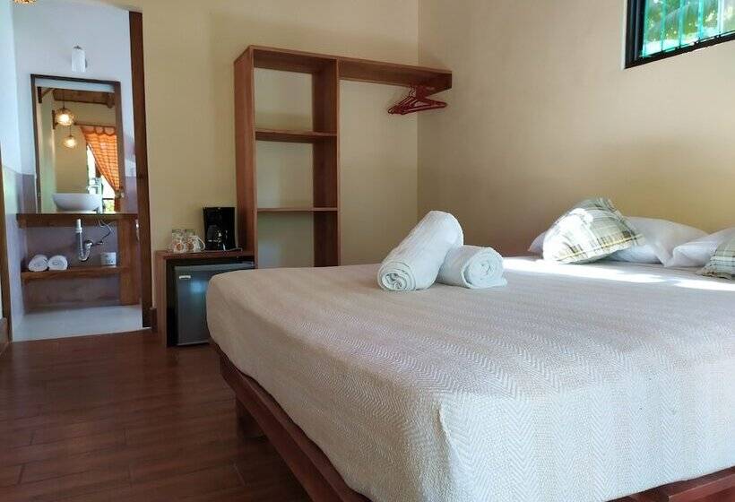 Raratonga Hotel &  Apartments