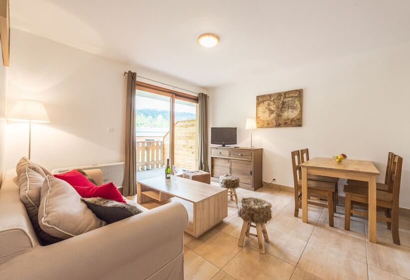 إقامة L'eden Skis Aux Pieds