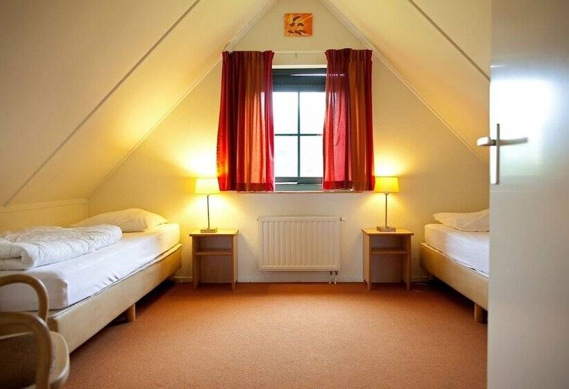 리조트 Vakantiepark Eigen Wijze