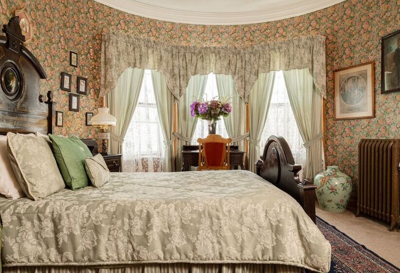 The Dempsey Manor Bed & Breakfast Inn
