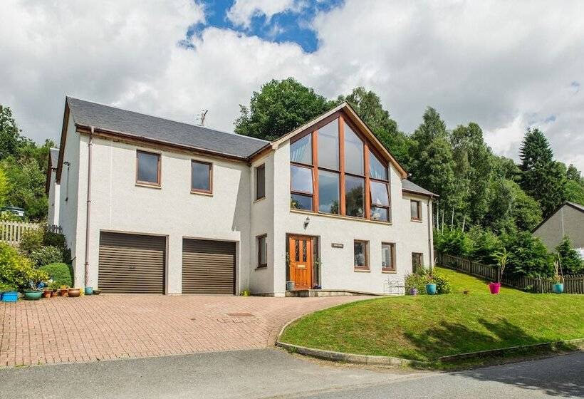 Tigh Geal Boutique Bed & Breakfast