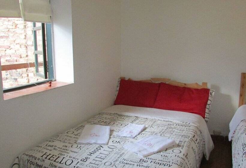 Tinva Hostal   Hostel