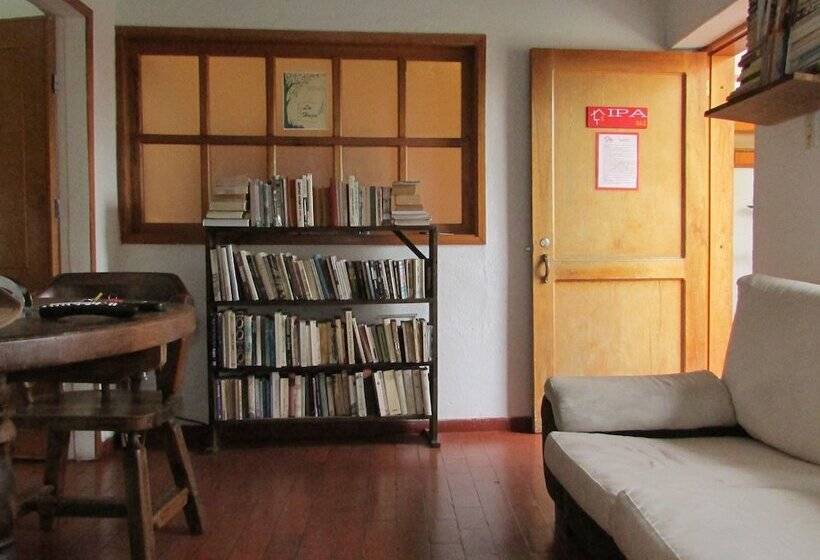 Tinva Hostal   Hostel