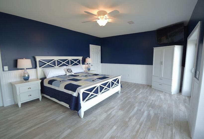 Waters Edge B&b Resort