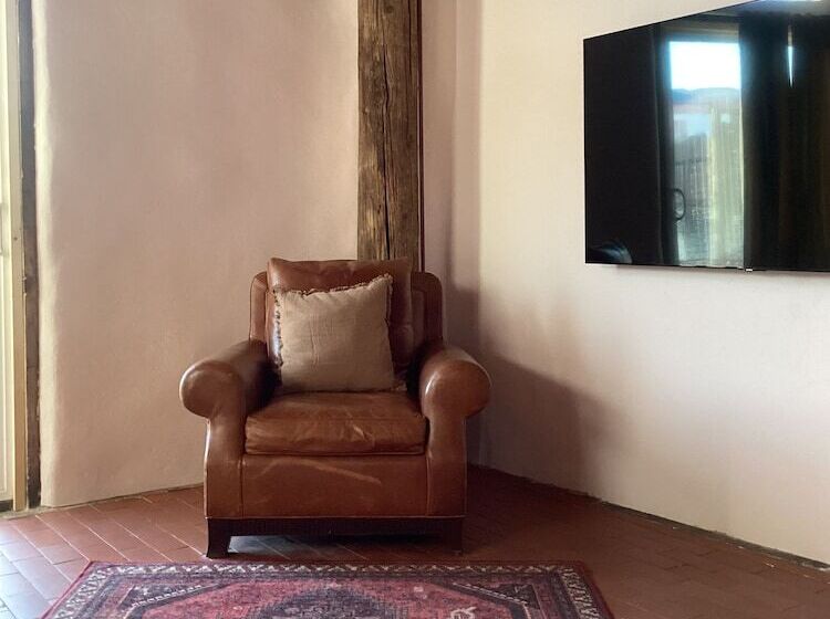 Willow Street Cottages