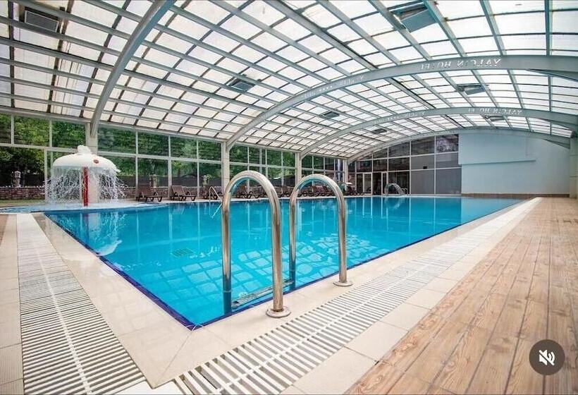Yalcin Hotel Resort