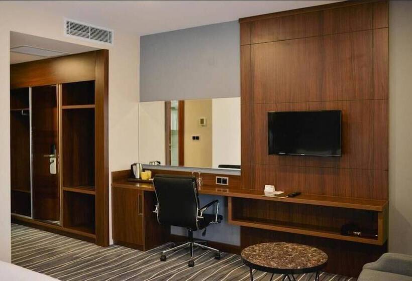 Yalcin Hotel Resort