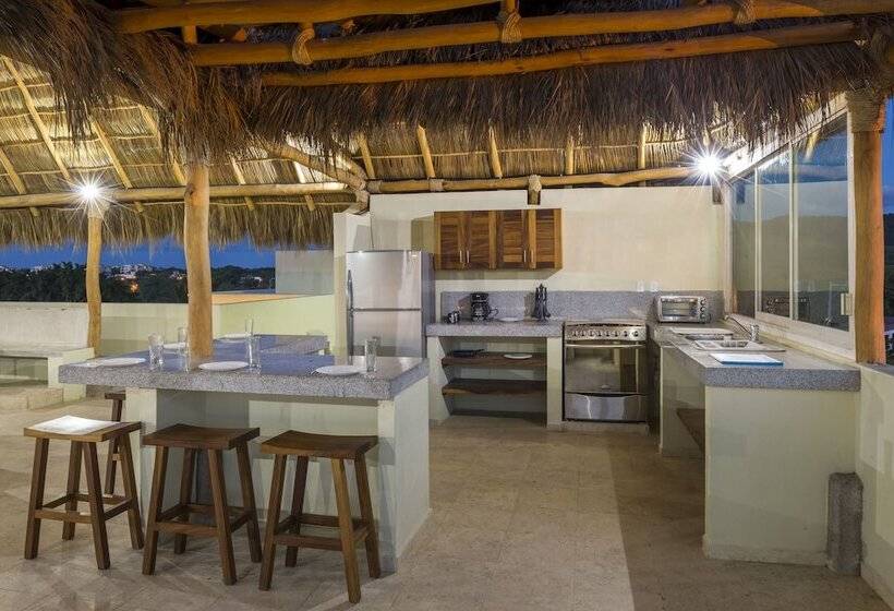 هاستل Punto Mita Eco Surf Suites & Café