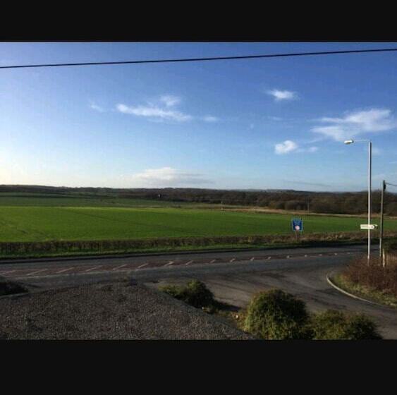 住宿加早餐  Crofton Arms