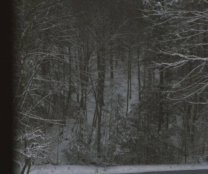 ベッドアンドブレックファースト Harvest Barn Inn