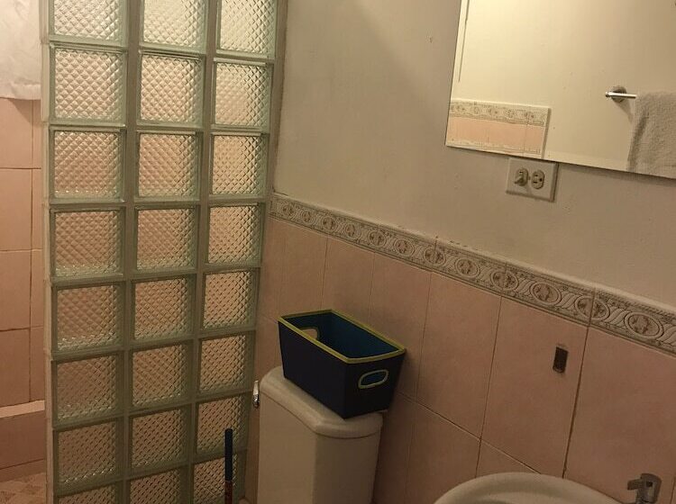 צימר La Petite Maison Cabañas & Hostal