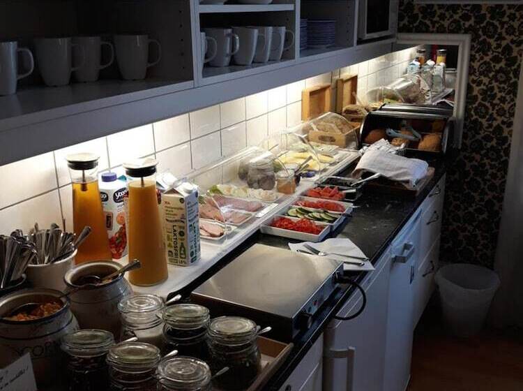 Bed and Breakfast Lilla Hotellet