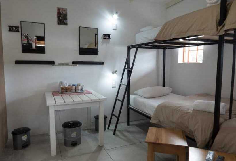 مبيت وإفطار Myrtles Retreat