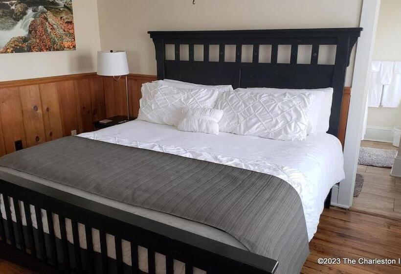 צימר The Charleston Inn Hendersonville Nc