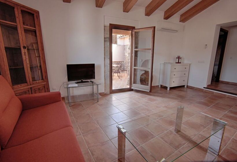 Bed and Breakfast Tramuntana Suites