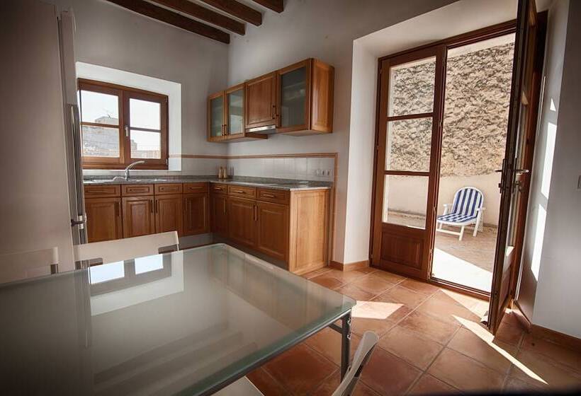 Bed and Breakfast Tramuntana Suites