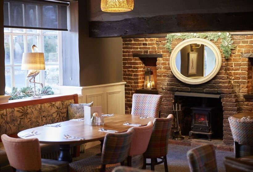 Castle Hotel By Greene King Inns