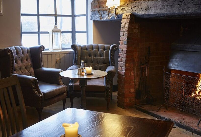 Castle Hotel By Greene King Inns