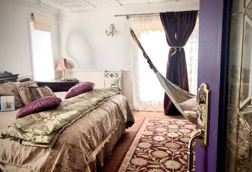 Cayuga lake inn Ithaca Hotel alt