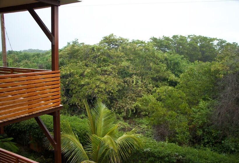Chez Manany Galapagos Eco Lodge