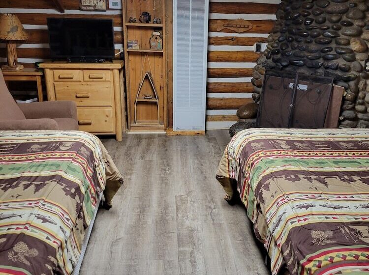 Chinook Cabins & Rv Park